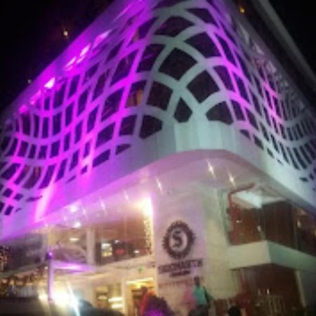 Hotel Siddharth Premiere Chandrapur Eksteriør billede