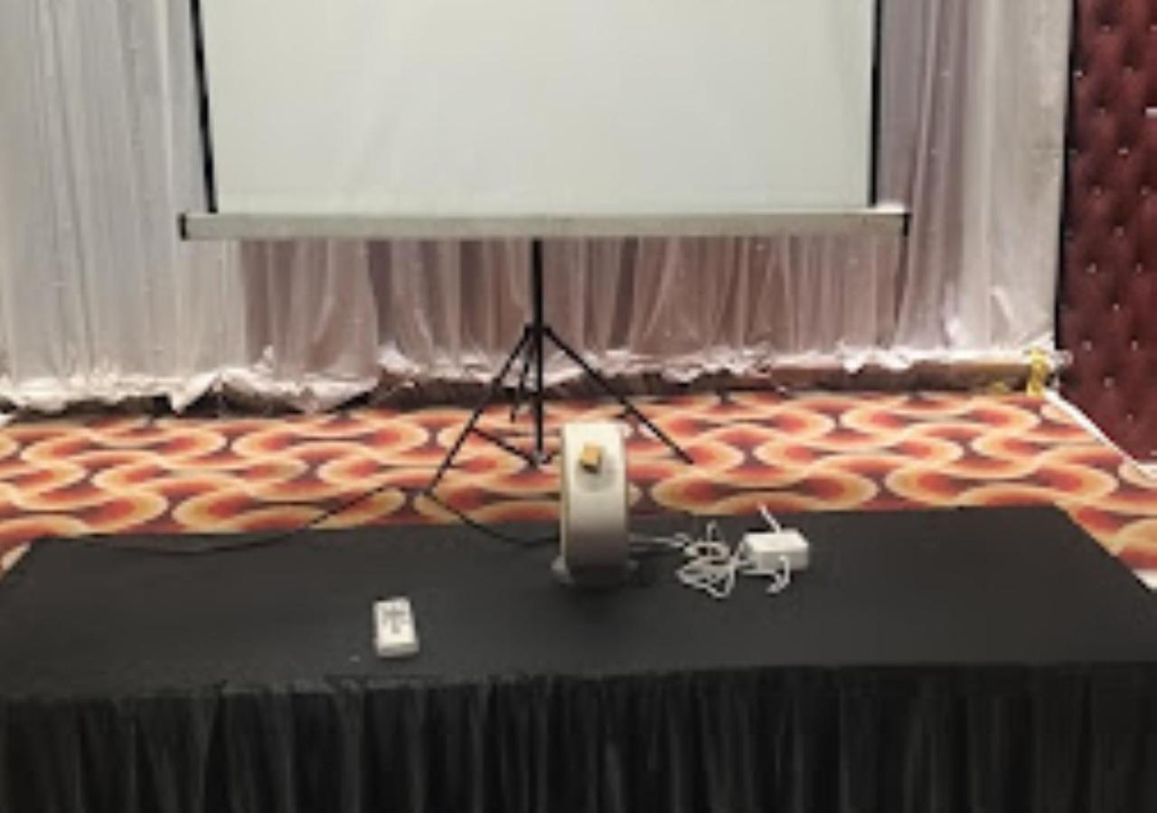 Hotel Siddharth Premiere Chandrapur Eksteriør billede
