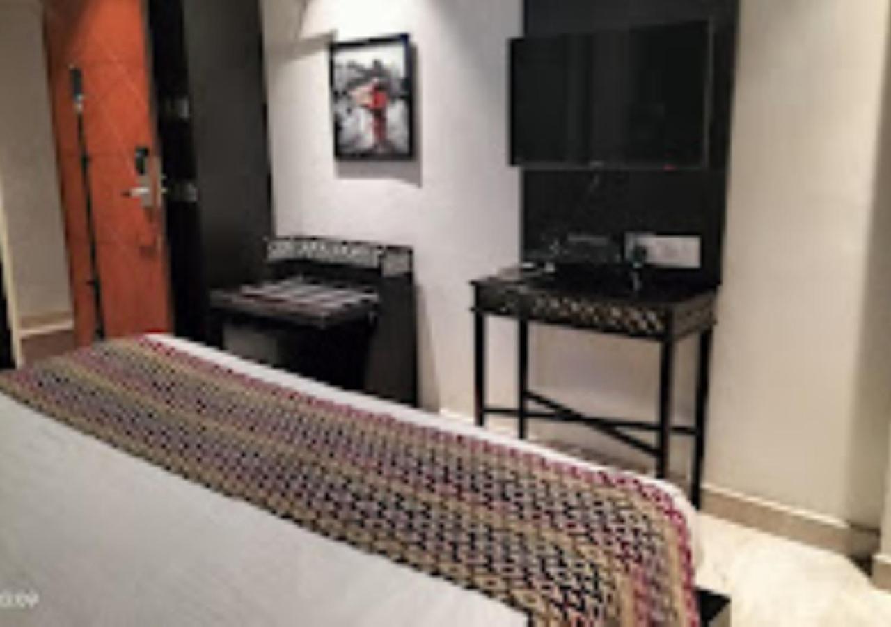 Hotel Siddharth Premiere Chandrapur Eksteriør billede